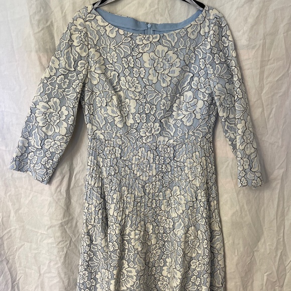 Eliza J Blue Cream Pleated Fit Flare Dress - Size 6 - Picture 1 of 3